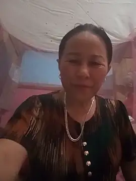 Snapshot of girl_cute69 chatting on 06/03/26, 11:24 girl cute69 online show from 06/03/26, 11:24