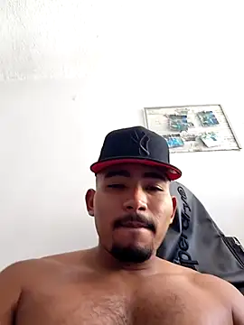 Snapshot of AndrssGold chatting on 06/01/26, 02:08 AndrssGold online show from 06/01/26, 02:08