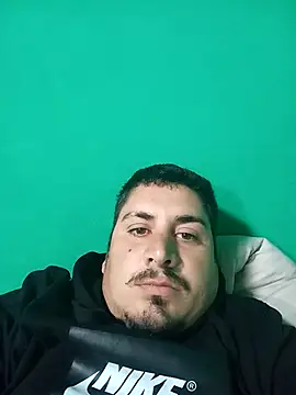 juaniglesias1977 online show from 05/08/26, 04:01