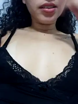 venuseyes25 online show from 06/06/26, 06:07