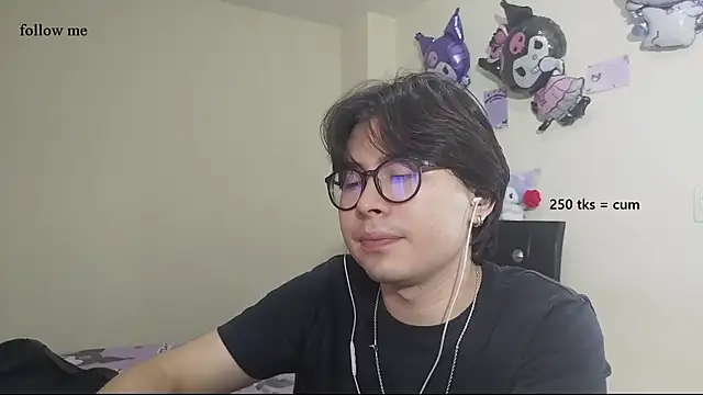 kuromi boy online show from 05/22/26, 12:07