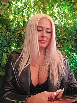 MILFBARBY online show from 11/02/25, 08:06