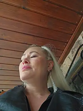 MILFBARBY online show from 04/08/26, 07:41