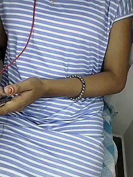 kannadagirll369 online show from 07/13/26, 04:43