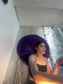 RoseAmarie online show from 05/20/26, 05:46