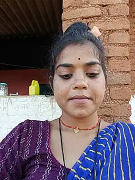 Mahi Love0143 online show from 08/01/26, 12:04