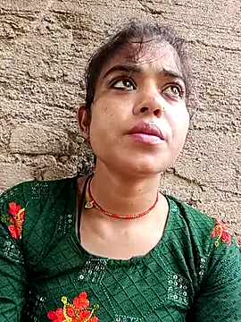 Mahi Love0143 online show from 08/04/26, 03:43