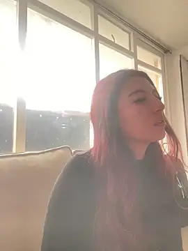 EveRave Pink online show from 05/31/26, 08:21