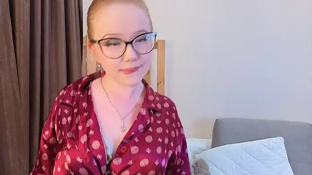KarlaPasey online show from 06/25/26, 03:39