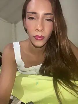 Snapshot of Cata_miah chatting on 06/05/26, 03:57 Cata miah online show from 06/05/26, 03:57