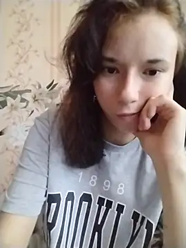 Snapshot of -VictoriaJohnson- chatting on 07/15/26, 04:51 -VictoriaJohnson- online show from 07/15/26, 04:51