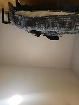 Snapshot of jamiedee998 chatting on 09/14/25, 12:48 jamiedee998 online show from 09/14/25, 12:48