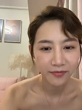 A-happyy online show from 05/12/26, 02:14