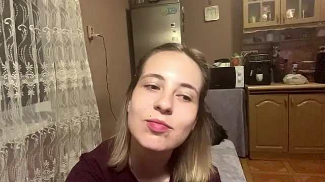 DaphneAmor online show from 05/12/26, 08:28