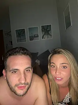 space couple online show from 08/08/26, 11:18