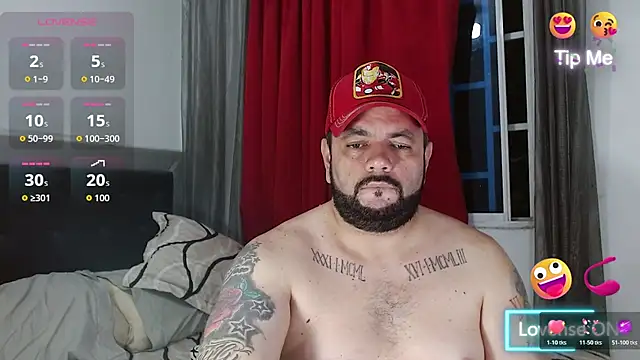 Snapshot of perverseveteranmanxxx chatting on 05/09/26, 12:38 perverseveteranmanxxx online show from 05/09/26, 12:38