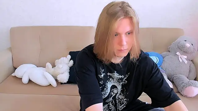 Snapshot of Hirtay chatting on 06/30/26, 04:57 Hirtay online show from 06/30/26, 04:57