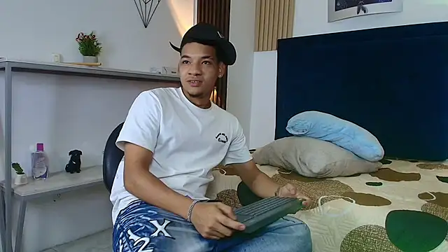bick jhonn online show from 06/22/26, 09:01
