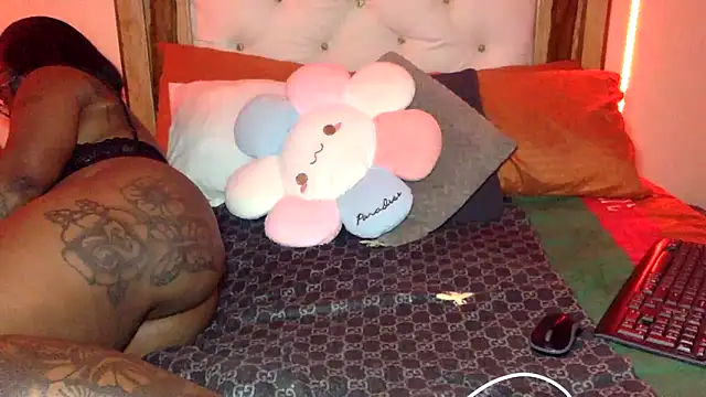 creamyamber online show from 03/20/26, 01:21