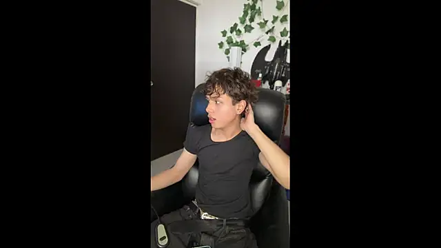 DanteSaint online show from 06/02/26, 05:59
