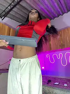 violeta E  online show from 06/19/26, 04:39