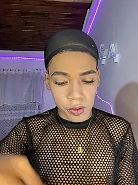 Snapshot of violeta_E_ chatting on 08/10/26, 03:32 violeta E online show from 08/10/26, 03:32