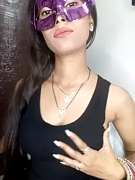 Snapshot of sexy_manvi25 chatting on 05/17/26, 05:27 sexy manvi25 online show from 05/17/26, 05:27