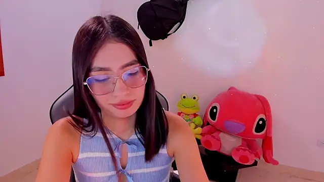 Scarleth Ferrec online show from 06/21/26, 08:00