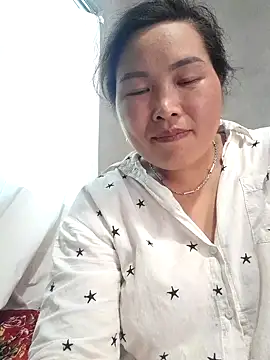 myle-couple22 online show from 05/15/26, 06:20