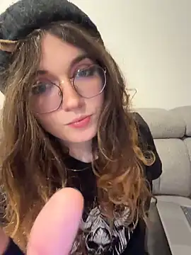 cutypiefull online show from 05/16/26, 12:40