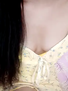 Ipho girl online show from 06/07/26, 04:11