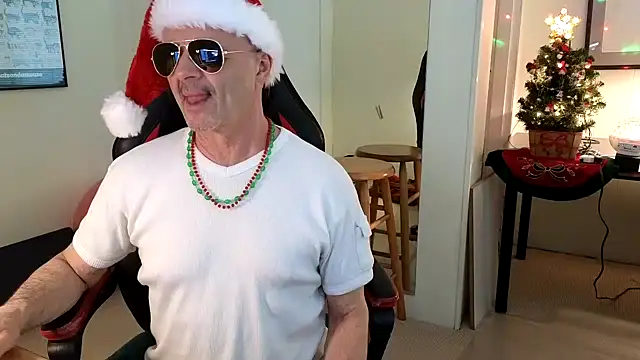 Snapshot of hotdadbod chatting on 12/16/24, 09:09 hotdadbod online show from 12/16/24, 09:09