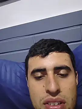 Alejo10051 online show from 06/17/26, 02:36
