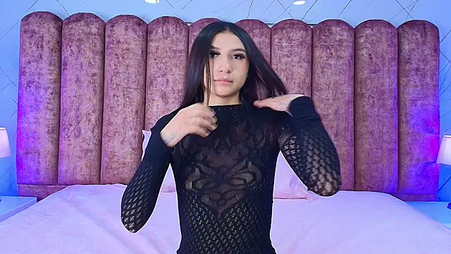 ZenyaVirelli online show from 06/09/26, 07:58