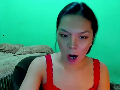 mamacitttaa online show from 05/18/26, 01:39