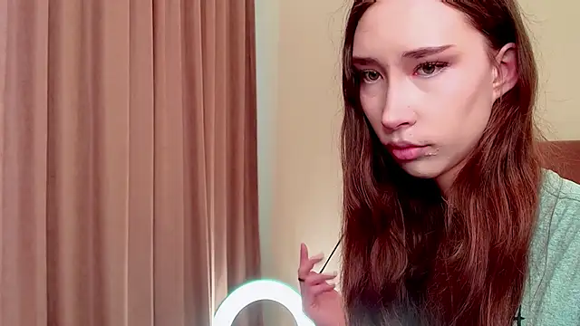 Snapshot of lalisabrown chatting on 05/14/26, 04:19 lalisabrown online show from 05/14/26, 04:19
