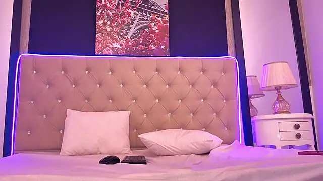 AlissonRose3 online show from 06/04/26, 07:31