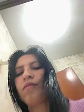 Miel rousse online show from 06/06/26, 04:28