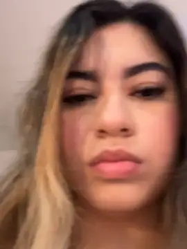 Snapshot of Vicky_Rico_ chatting on 06/20/26, 04:37 Vicky Rico online show from 06/20/26, 04:37
