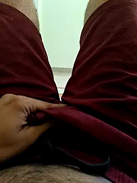 1Horny Boy1 online show from 05/13/26, 05:16
