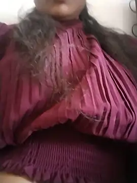 neha singh0 online show from 05/17/26, 05:27