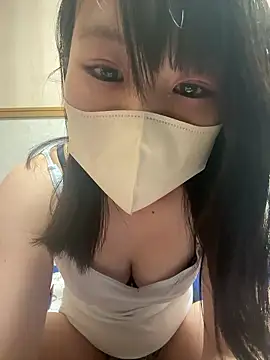Snapshot of sora_071355 chatting on 06/12/26, 05:01 sora 071355 online show from 06/12/26, 05:01