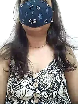 Snapshot of hot_kiran2000 chatting on 05/14/26, 10:11 hot kiran2000 online show from 05/14/26, 10:11
