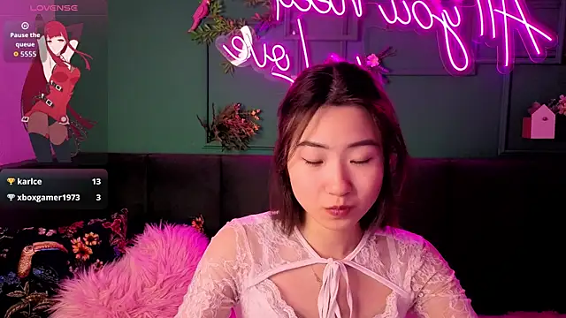 Runi Asian online show from 06/15/26, 01:08
