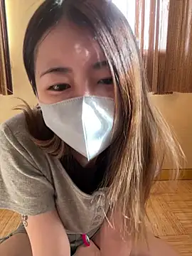 sara-n n online show from 05/19/26, 07:04