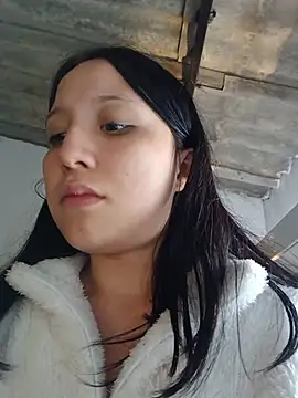 mileidy0106 online show from 06/22/26, 04:15