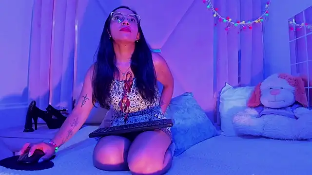 Feetfeticheh online show from 05/16/26, 01:32