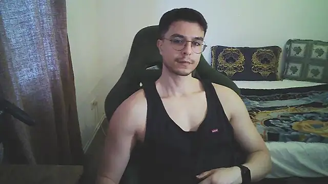 Snapshot of Jamcko24 chatting on 05/18/26, 04:35 Jamcko24 online show from 05/18/26, 04:35