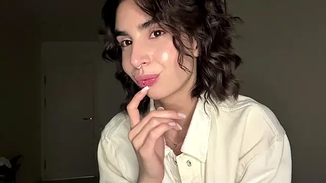 JessiaRuezga online show from 05/31/26, 12:23