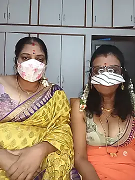 Snapshot of Kannada_telugu_lesbians chatting on 06/15/26, 04:09 Kannada telugu lesbians online show from 06/15/26, 04:09